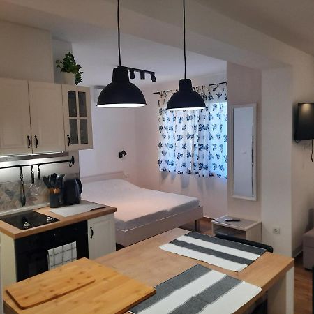 Manda Ljubetic Lejlighed Sutivan Eksteriør billede